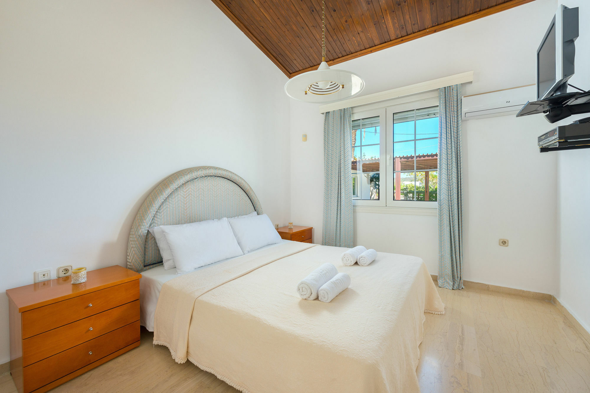 Villa Maria Beachfront Residence 키오타리 외부 사진